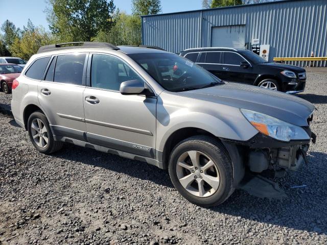  SUBARU OUTBACK 2014 Серебристый