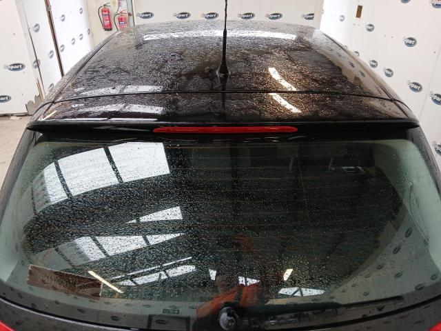 2006 VOLKSWAGEN GOLF S 80