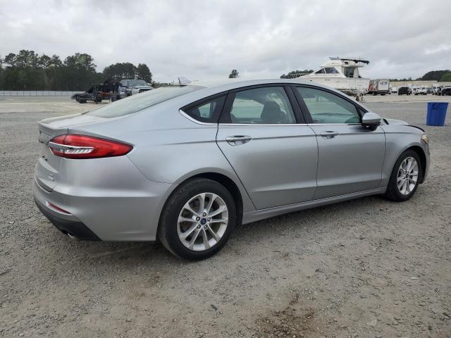  FORD FUSION 2020 Srebrny