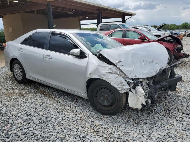  TOYOTA CAMRY 2013 Srebrny