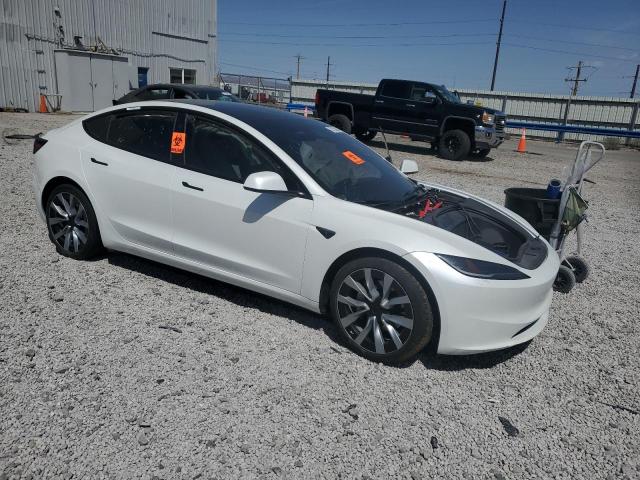 TESLA MODEL 3 2024 Белый