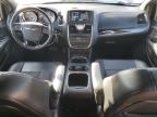2016 Chrysler Town & Country S zu verkaufen in Cahokia Heights, IL - Front End