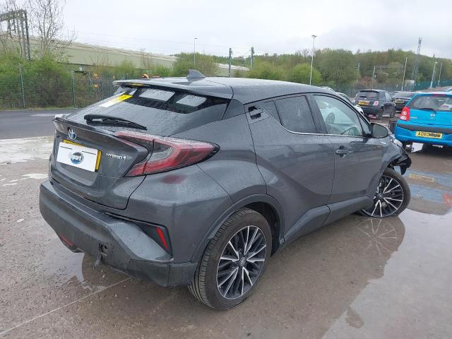 2019 TOYOTA C-HR EXCEL
