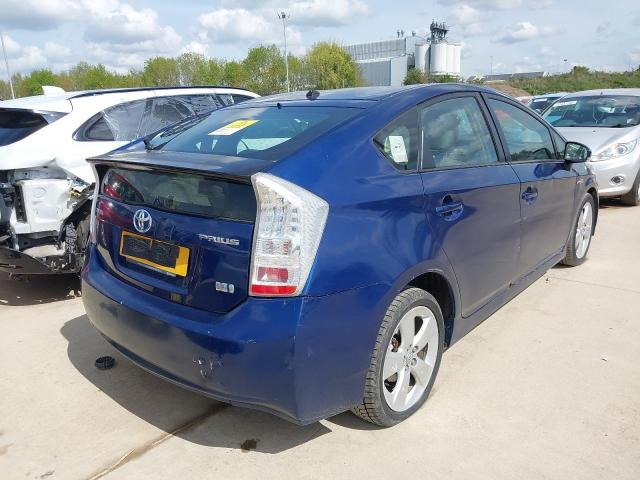 2011 TOYOTA PRIUS T SP
