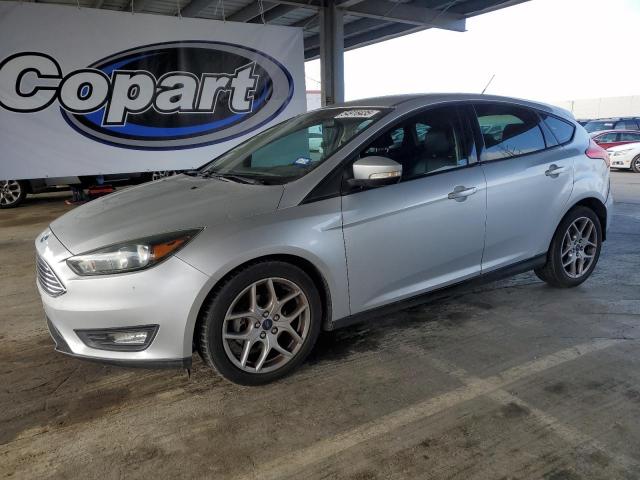 Хэтчбеки FORD FOCUS 2015 Серебристый