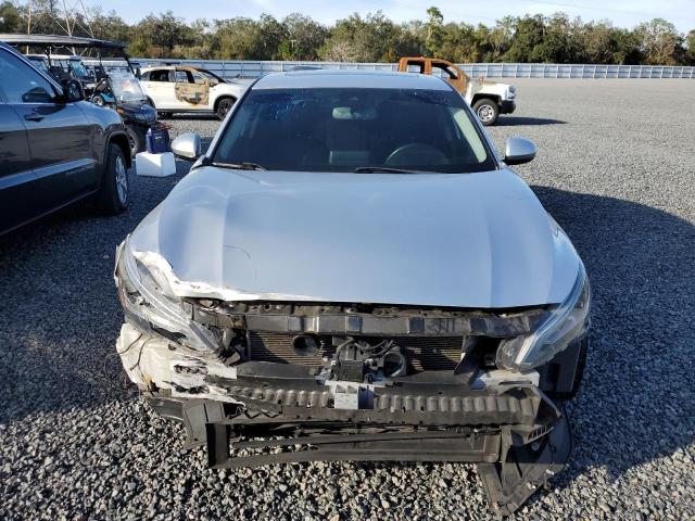  NISSAN ALTIMA 2020 Silver