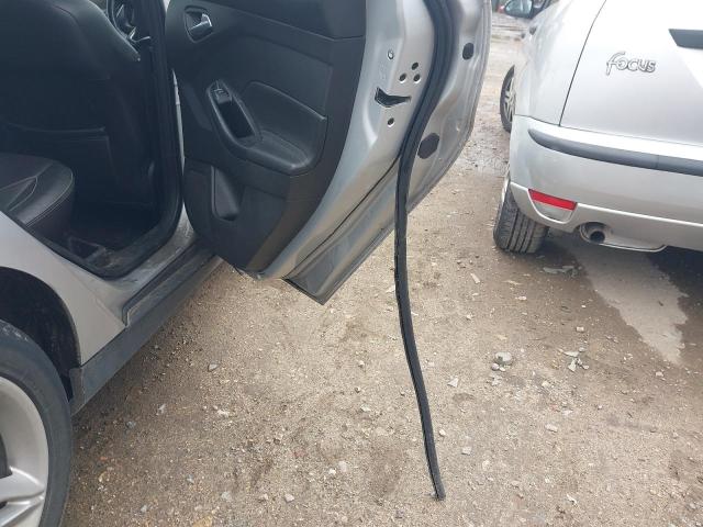 2015 FORD FOCUS TITA