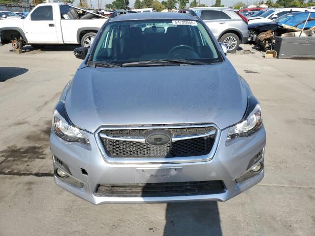 Crossovers SUBARU IMPREZA 2016 Srebrny