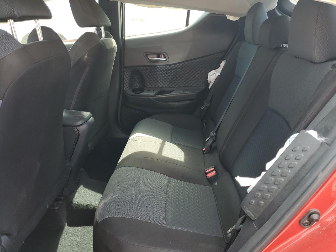 2020 Toyota C-Hr Xle VIN: JTNKHMBX7L1070074 Lot: 53078105