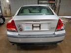 2002 Volvo S60  за продажба в Elgin, IL - Rear End