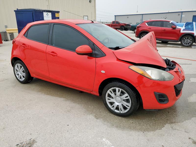  MAZDA 2 2014 Красный