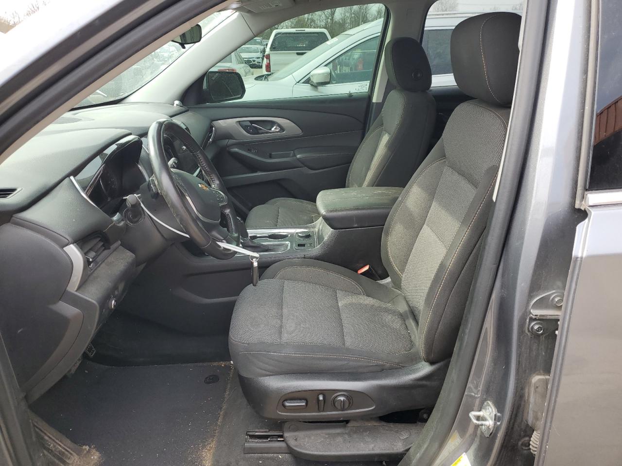 1GNEVGKW5LJ186965 2020 Chevrolet Traverse Lt