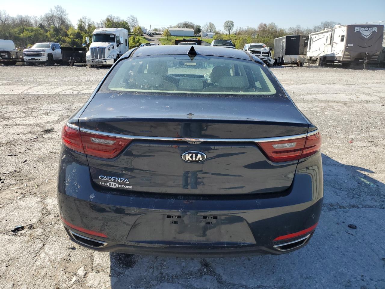 2017 Kia Cadenza Premium VIN: KNALB4J15H5073415 Lot: 53376385