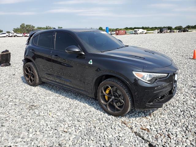  ALFA ROMEO STELVIO 2018 Чорний