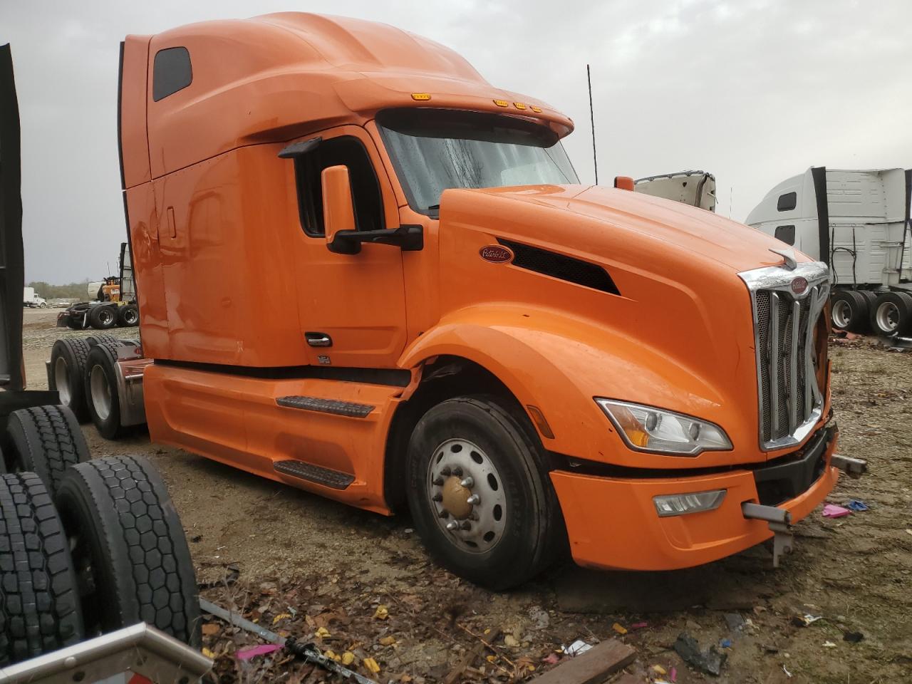 2023 Peterbilt 579 Semi Truck for Sale in Kansas City, KS - Burn