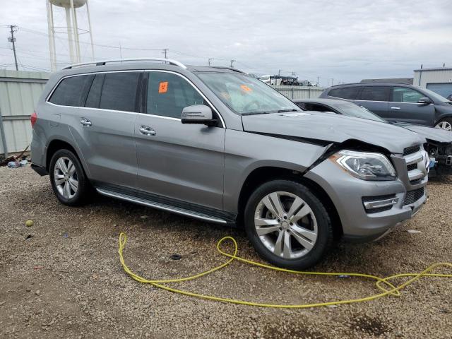  MERCEDES-BENZ GL-CLASS 2016 Серебристый