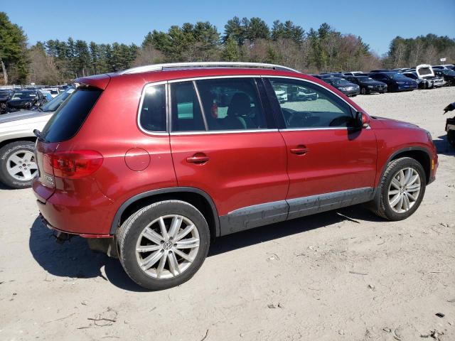  VOLKSWAGEN TIGUAN 2013 Czerwony