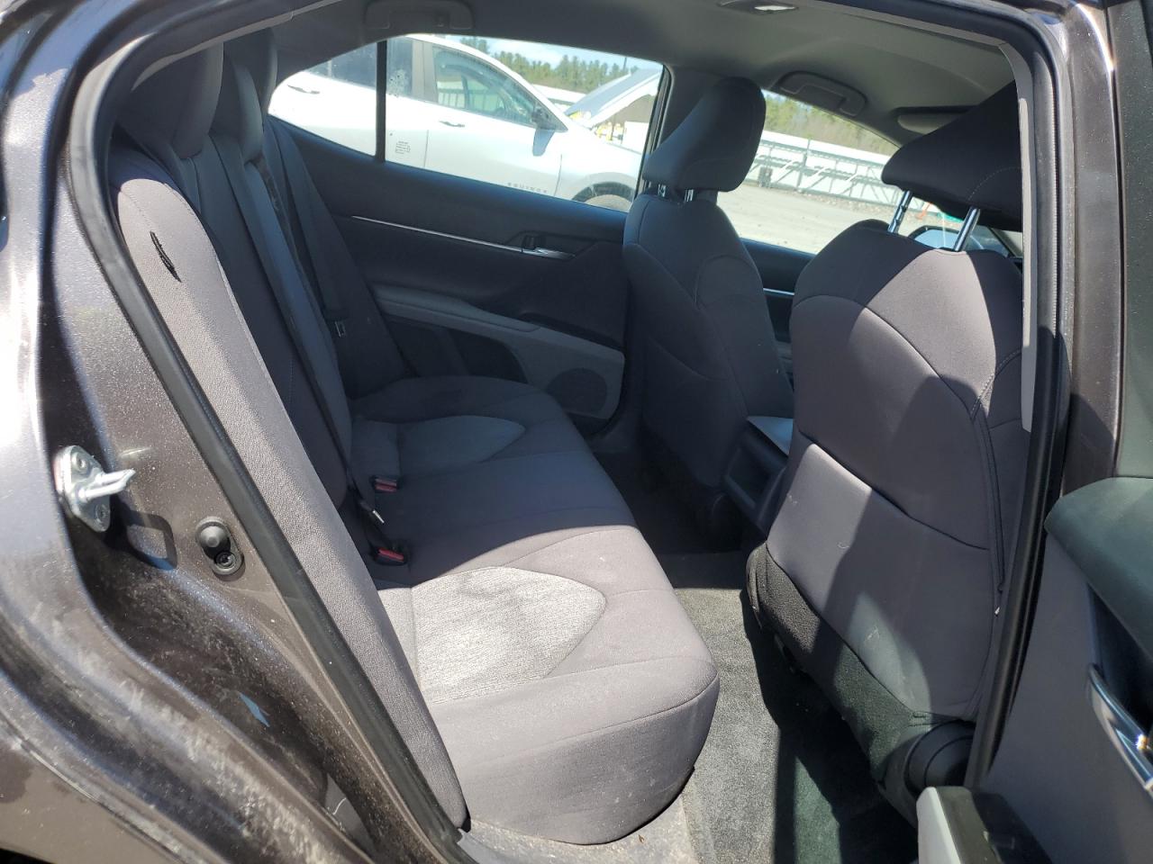2022 Toyota Camry Le VIN: 4T1C11BKXNU052195 Lot: 54132355