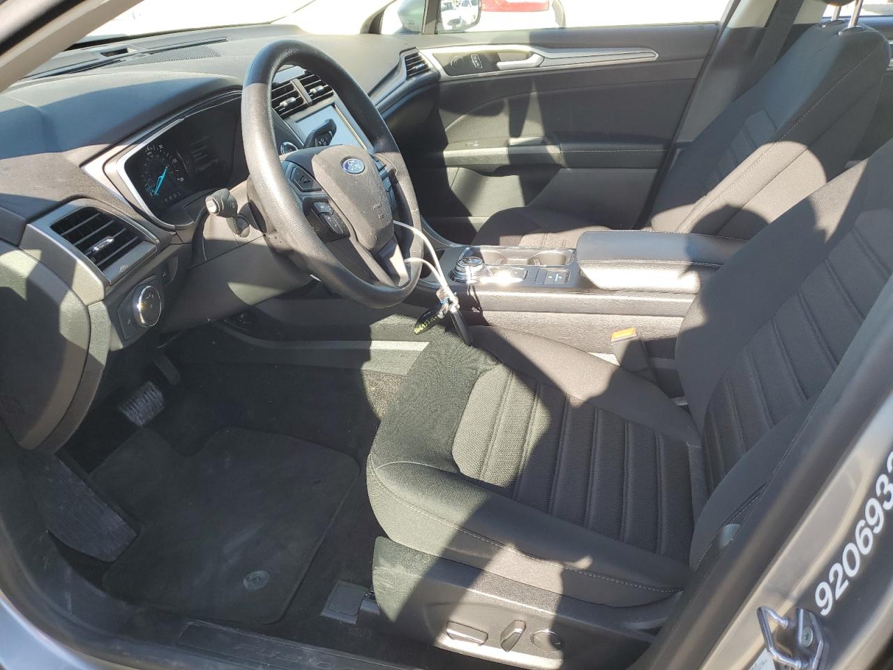 2020 Ford Fusion Se VIN: 3FA6P0LU5LR119063 Lot: 54066195