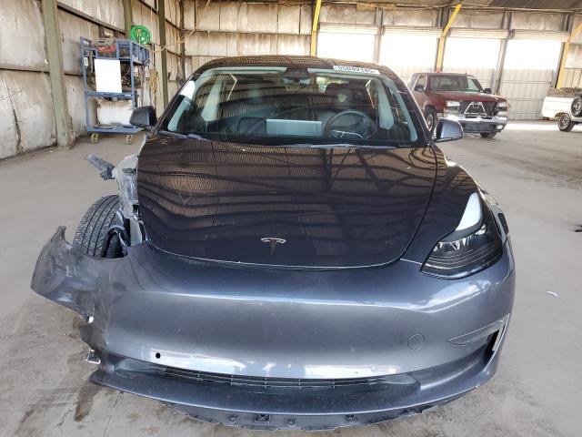  TESLA MODEL 3 2022 Серый