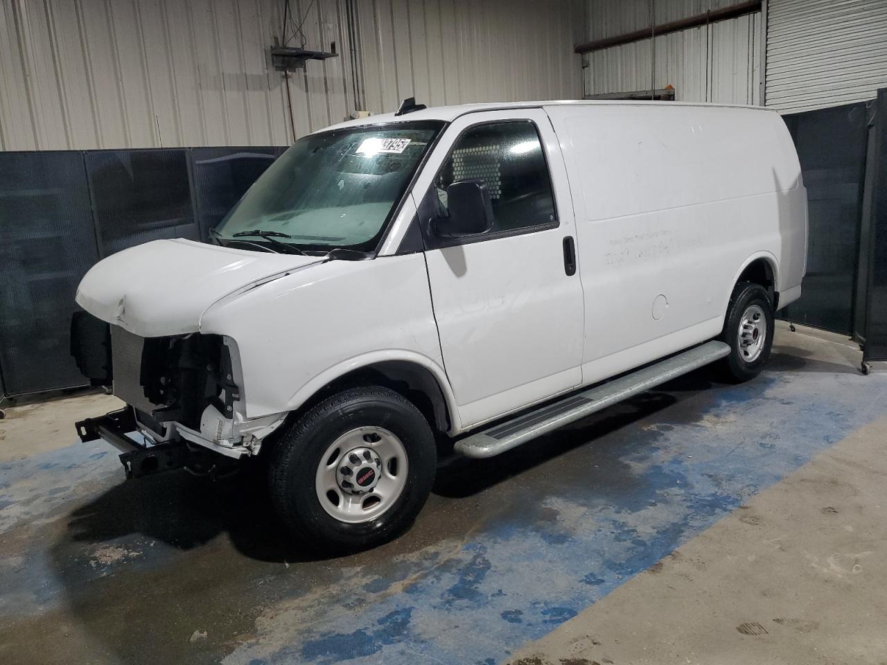 2024 Gmc Savana G2500 продається в New Orleans, LA - Front End