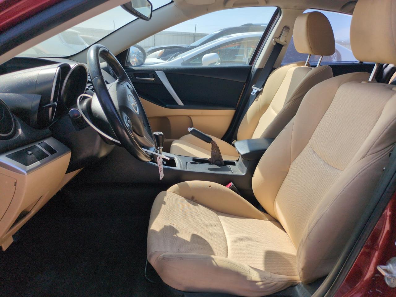 2010 Mazda 3 S VIN: JM1BL1S56A1274717 Lot: 52438445