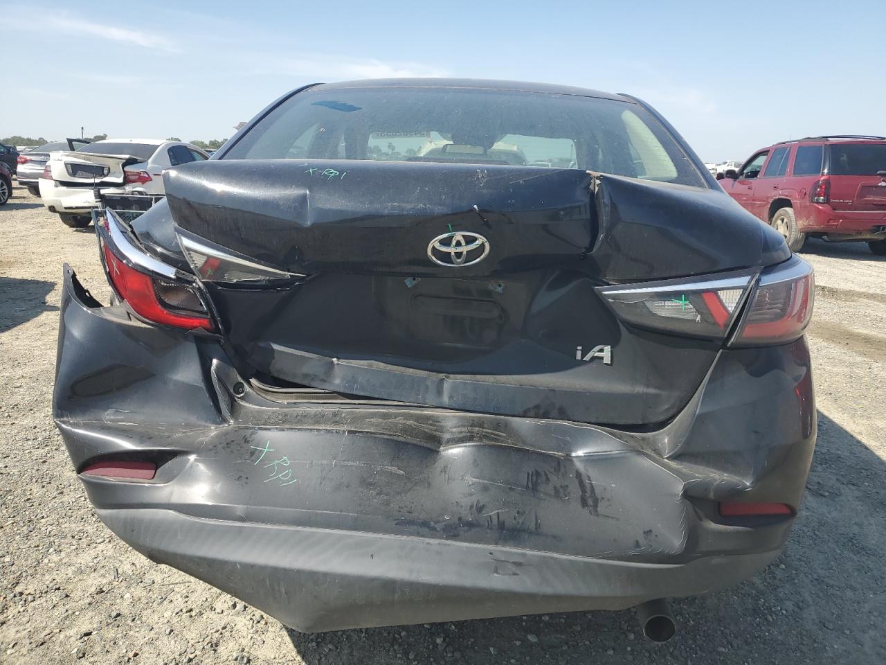 2018 Toyota Yaris Ia VIN: 3MYDLBYV4JY315851 Lot: 54902035