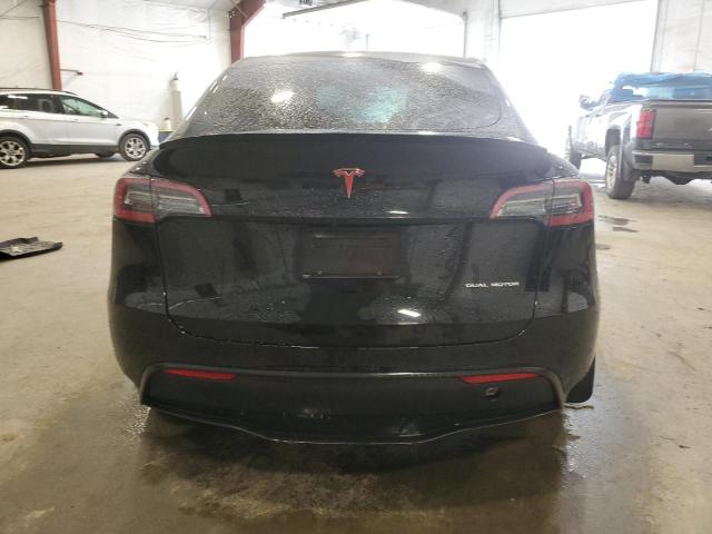  TESLA MODEL Y 2021 Черный