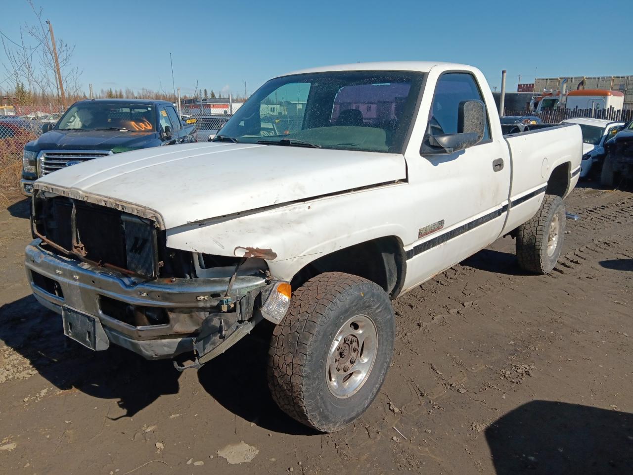 2001 Dodge Ram 2500 на продаже в Anchorage, AK - All Over