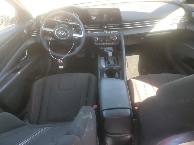  HYUNDAI ELANTRA 2023 Красный