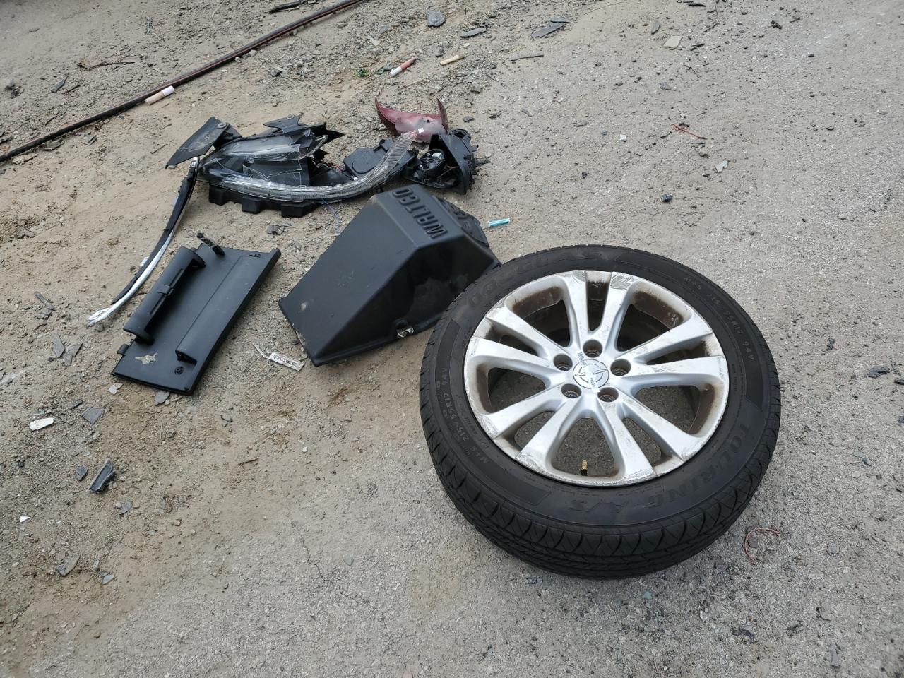 2015 Chrysler 200 Limited VIN: 1C3CCCAB4FN614409 Lot: 53344385