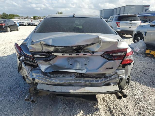  TOYOTA CAMRY 2024 Silver