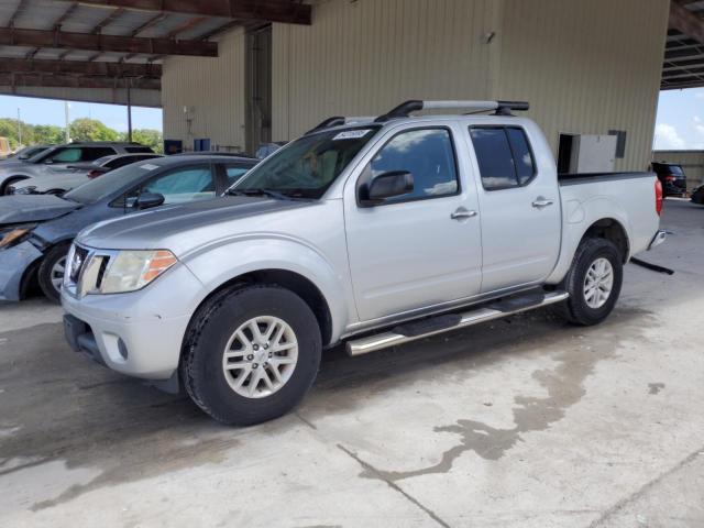  NISSAN FRONTIER 2017 Сріблястий
