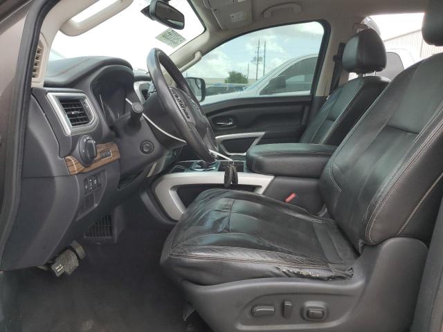  NISSAN TITAN 2017 Gray