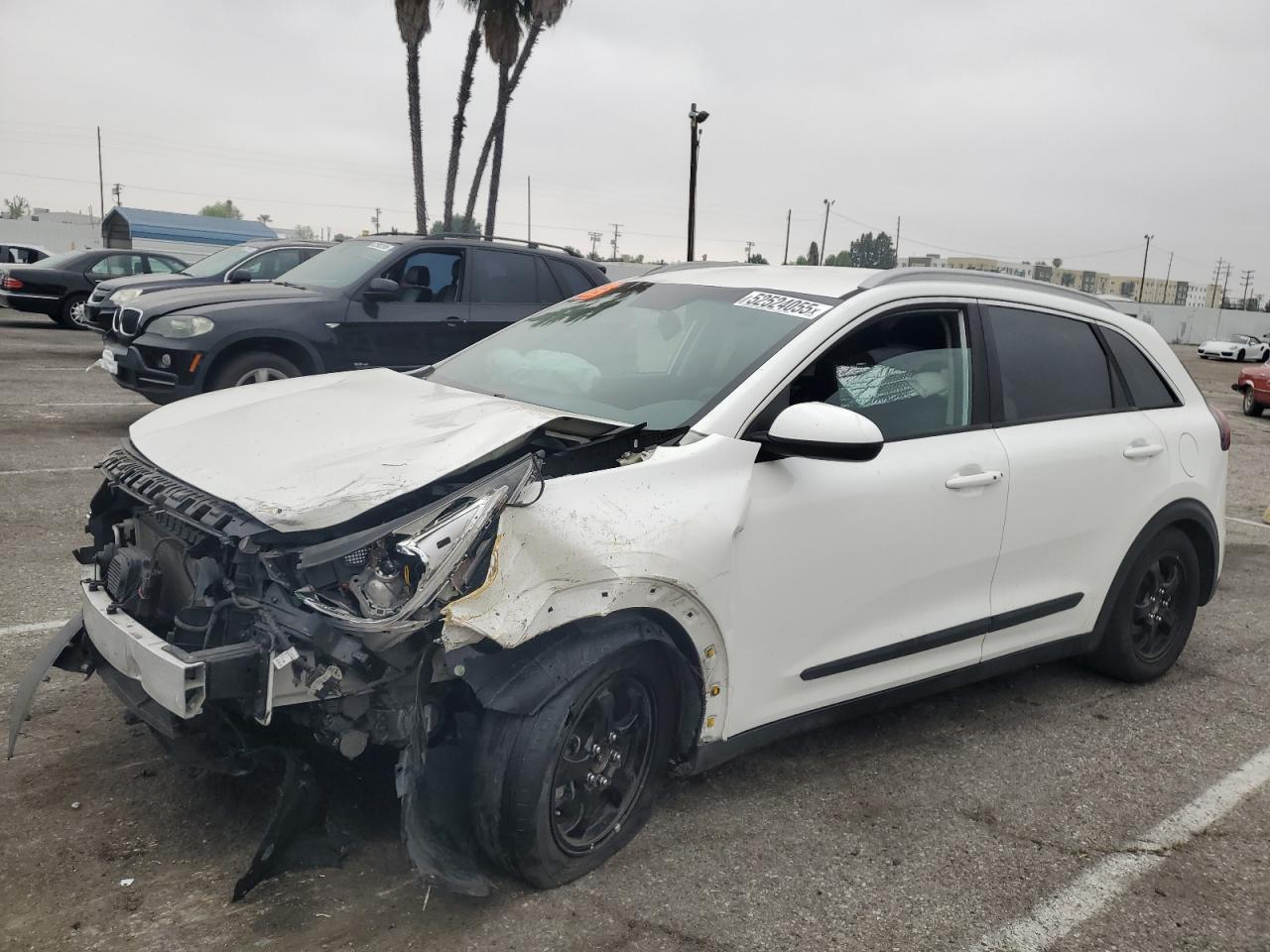 Van Nuys, CA에서 판매 중인 2018 Kia Niro Fe - Vandalism