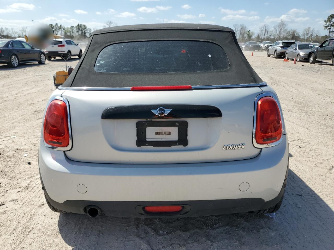 2016 MINI Cooper - Image 6