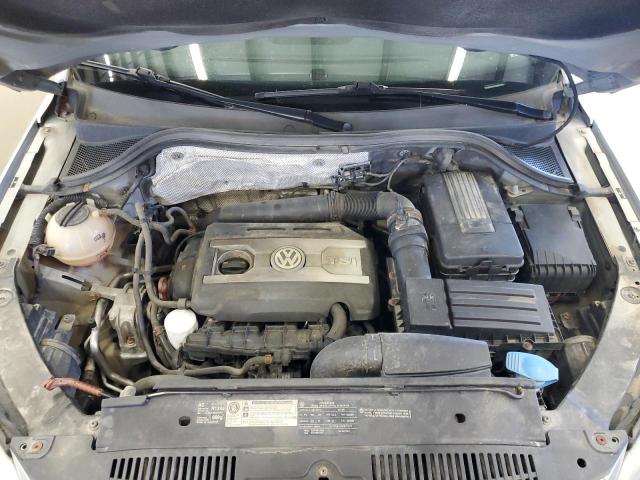 2011 VOLKSWAGEN TIGUAN S