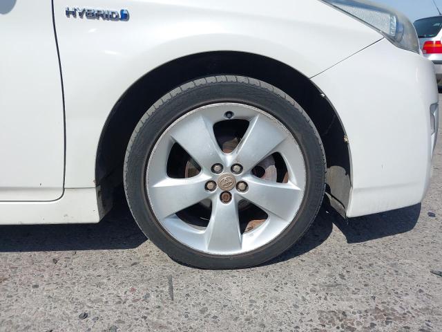 2011 TOYOTA PRIUS T4 V
