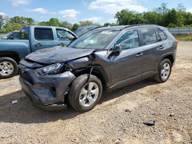 TOYOTA RAV4 XLE 2021