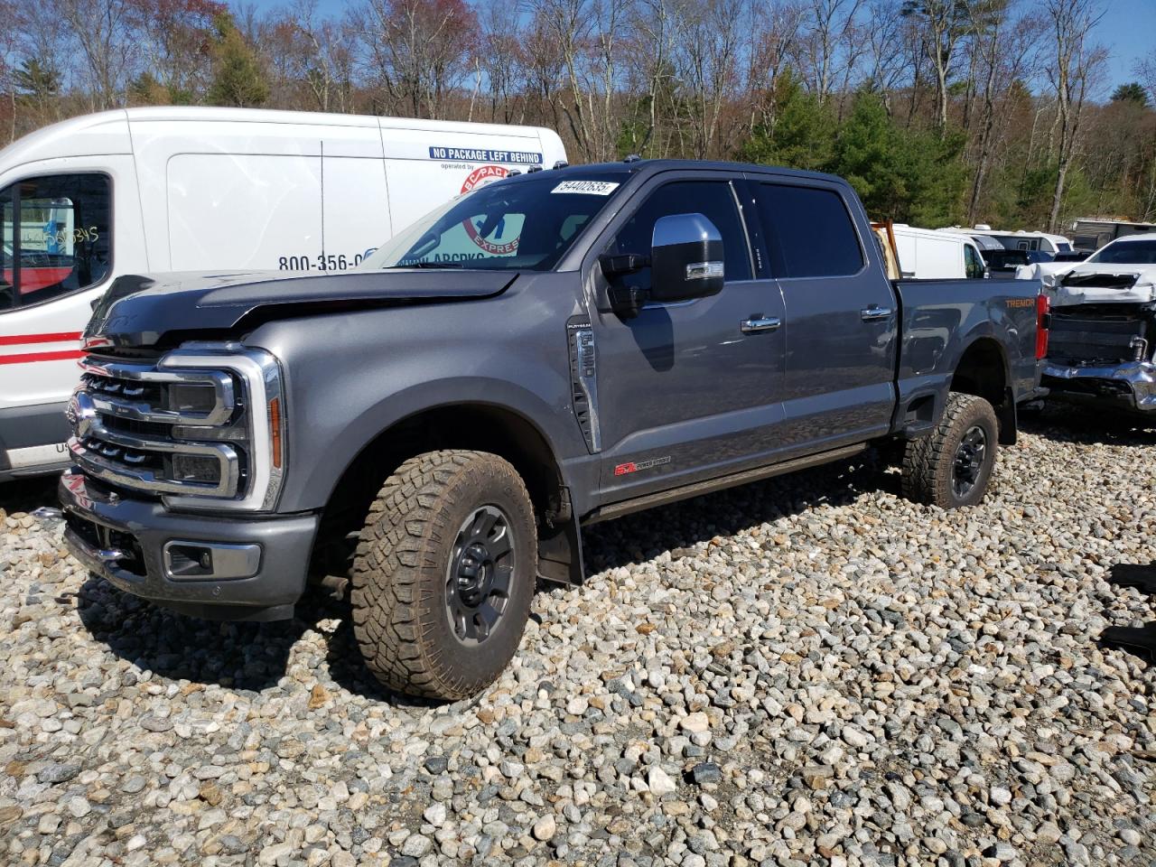 West Warren, MA에서 판매 중인 2024 Ford F350 Super Duty - Front End