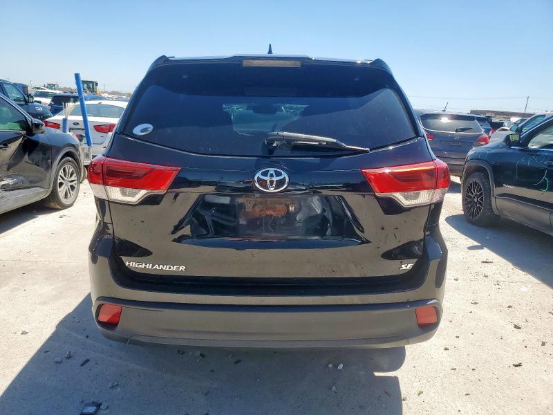  TOYOTA HIGHLANDER 2018 Black