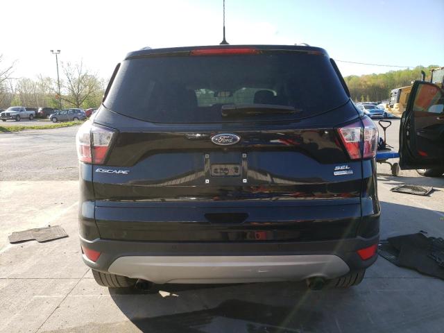  FORD ESCAPE 2018 Czarny