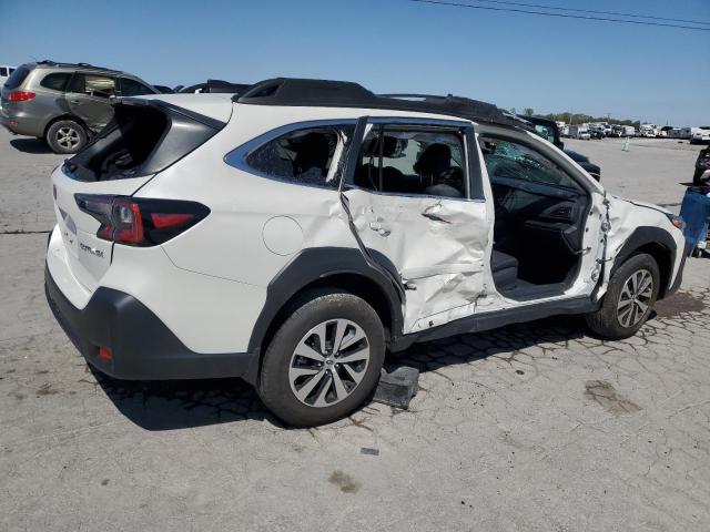  SUBARU OUTBACK 2024 White