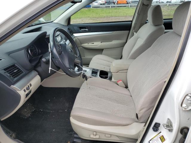  SUBARU LEGACY 2013 Biały