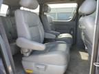 2001 Toyota Sienna Le for Sale in Chicago Heights, IL - Front End
