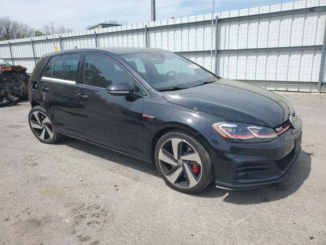  VOLKSWAGEN GTI 2018 Черный
