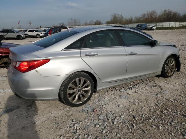  HYUNDAI SONATA 2013 Серебристый