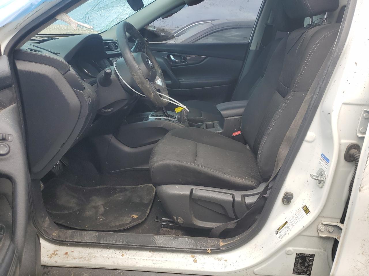 2017 Nissan Rogue S VIN: KNMAT2MT7HP576618 Lot: 52143125