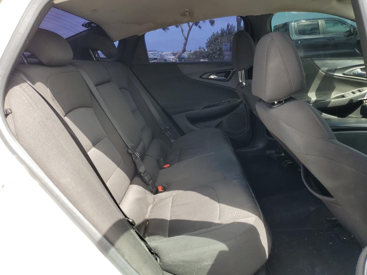 2018 Chevrolet Malibu Lt VIN: 1G1ZD5ST4JF190120 Lot: 53397675