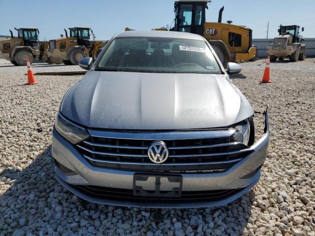  VOLKSWAGEN JETTA 2019 Srebrny